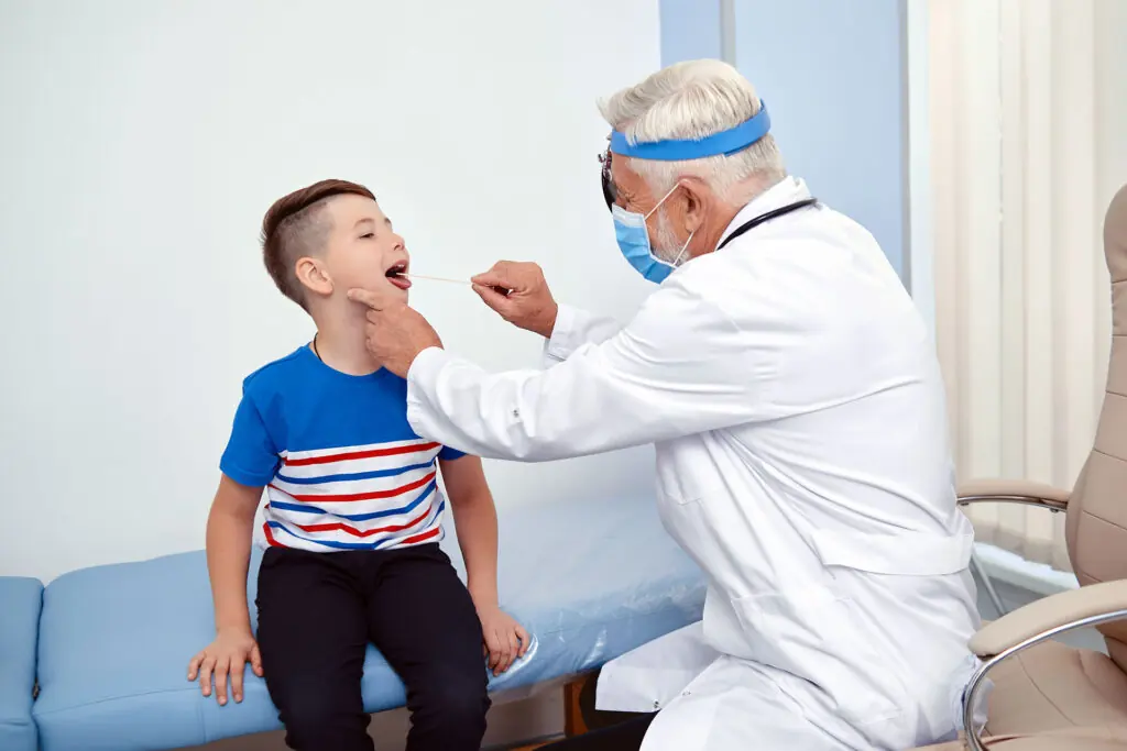 ¿Por qué se debe realizar el certificado médico escolar?